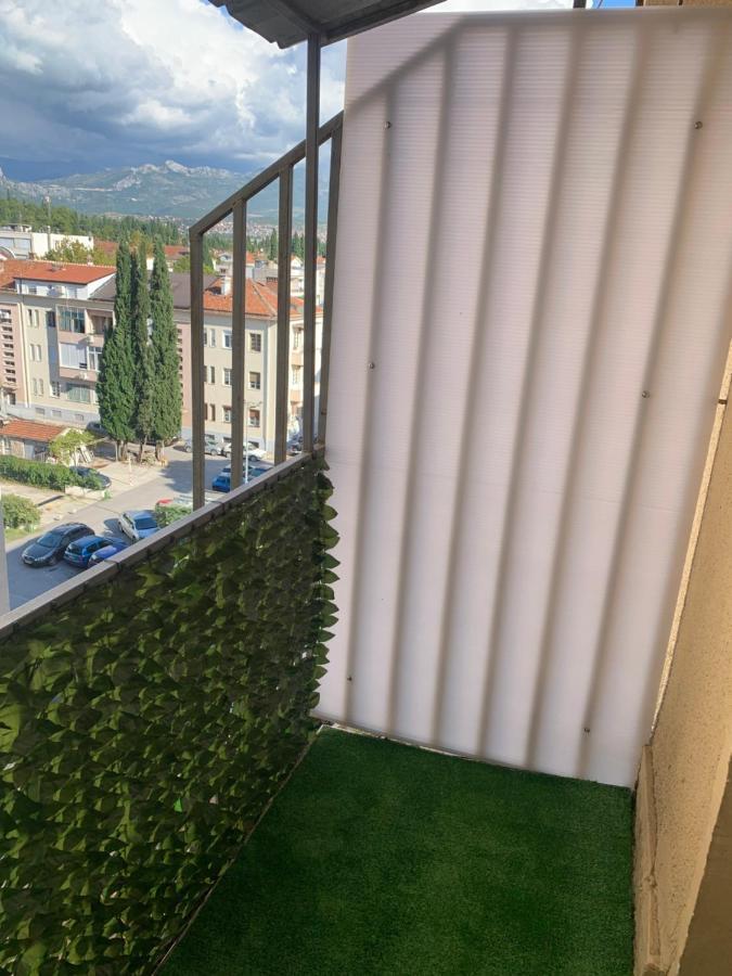 Ferienwohnung Apartman Daca Podgorica Exterior foto